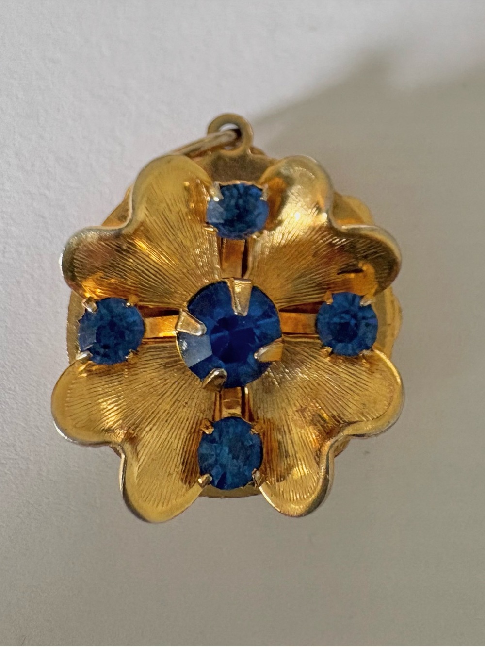 Vintage Charm Goldtone  Floral with Blue Stones